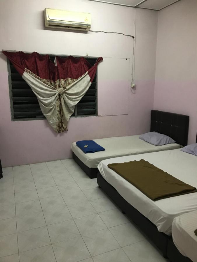 Yb House Hotel Kuantan Exterior photo