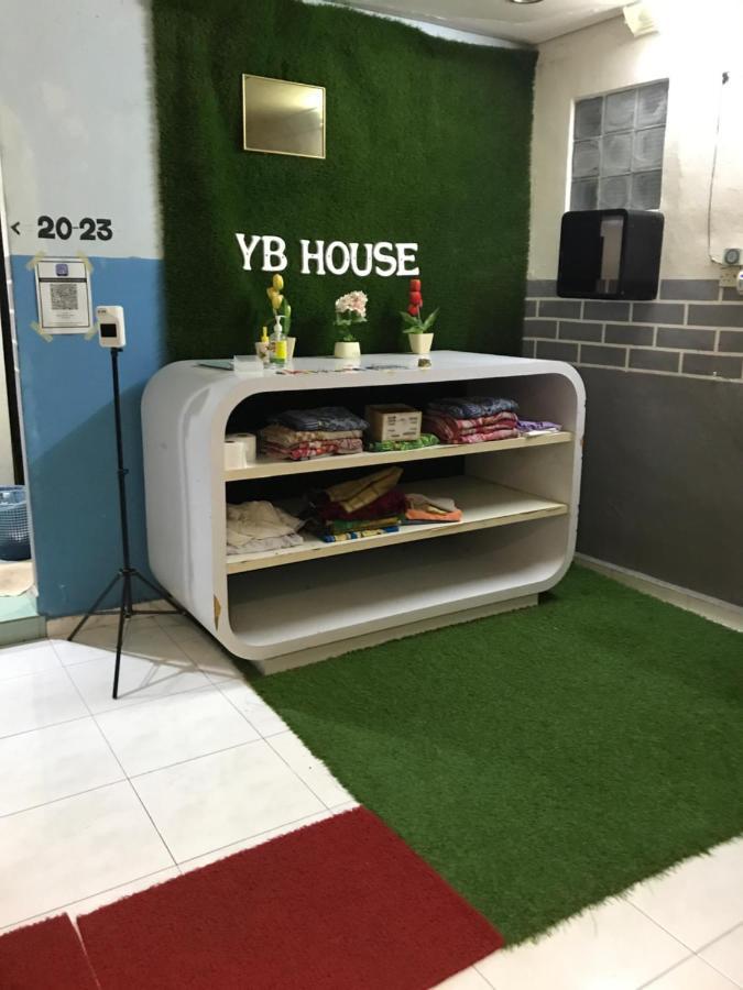 Yb House Hotel Kuantan Exterior photo