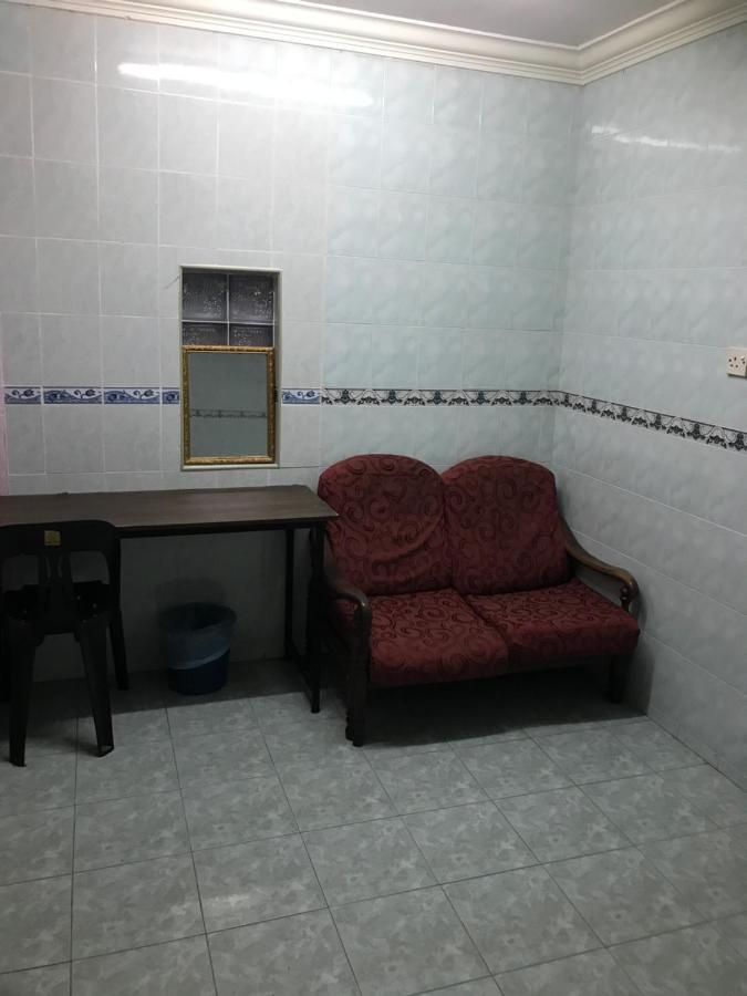 Yb House Hotel Kuantan Exterior photo