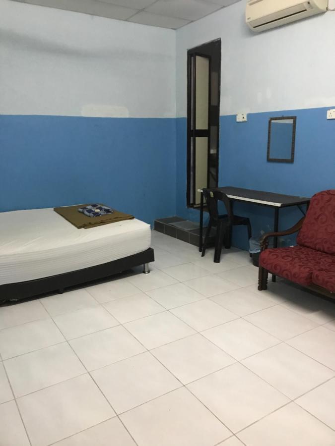 Yb House Hotel Kuantan Exterior photo